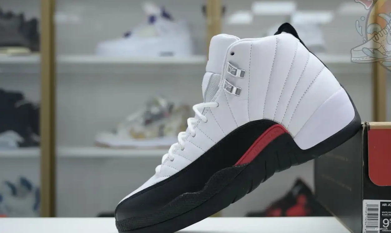 Air Jordan Jordan 12